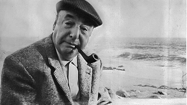 "Eres libre de tomar las opciones que quieras,pero eres prisionero de sus consecuencias."- #Pablo #Neruda (1904 - 1973) #Chile ✅