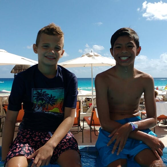 Kristin Busse tweet media