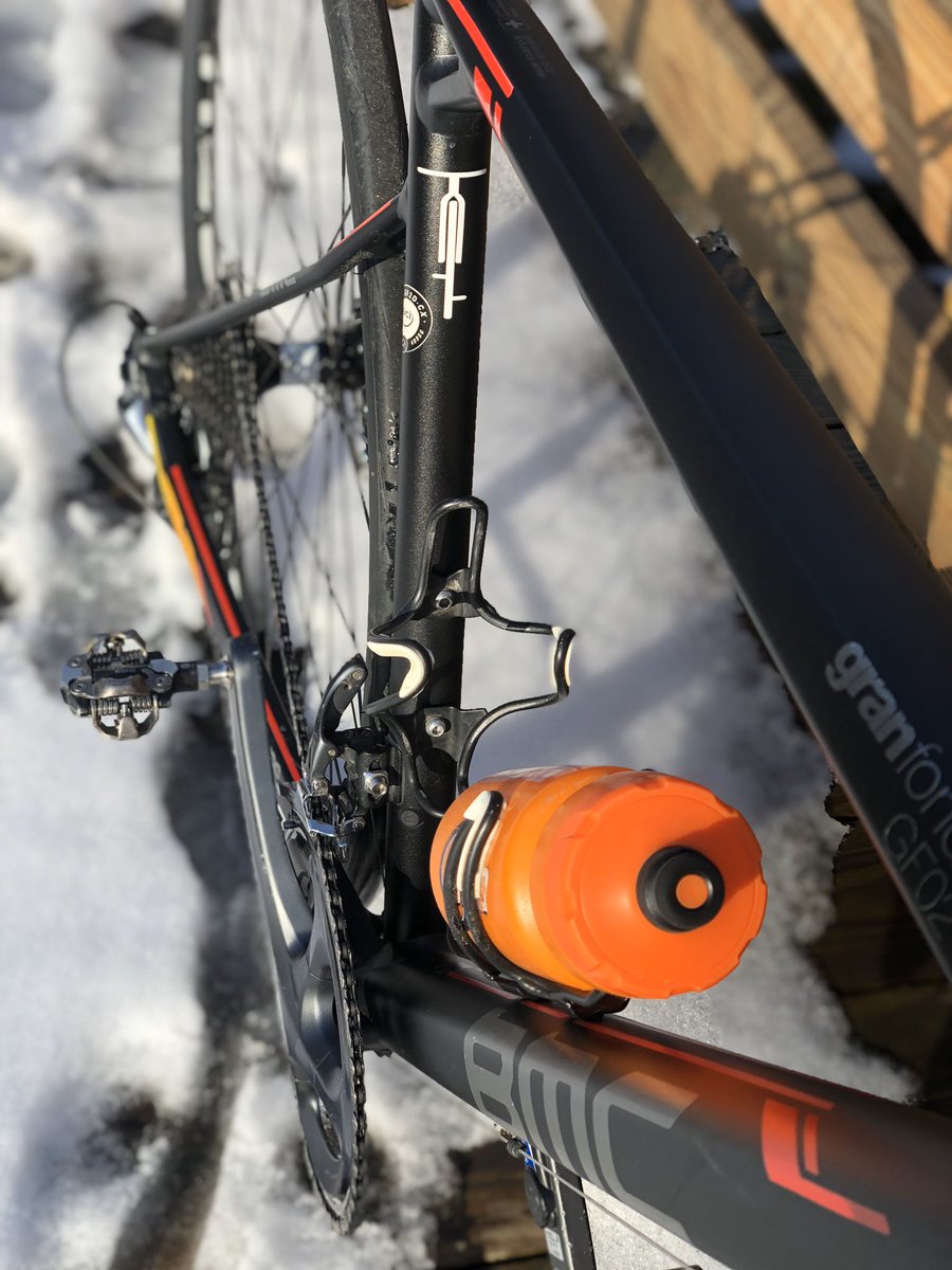 #sunshine #shadows #snow <a href="/SpinBikeShop/">Spin Bike Shop</a> <a href="/RideShimano/">RideShimano</a> <a href="/Ride_BMC/">BMC</a>