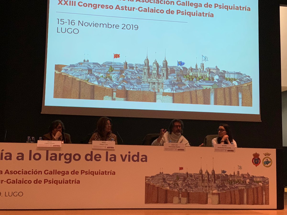 sastreyrojo's tweet photo. El Dr.Fdez.Sastre en el XXIII Congreso Asturgalaico de Psiquiatría. https://t.co/Sa23w118Ao