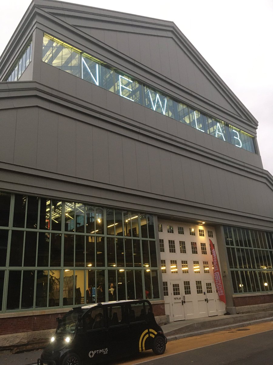 's tweet image. Welcome to the #FutureForum by @DWIH_NY Program Manager Dietrich Wolf Fenner! The futureforumnyc.com    @NewLab brings together some of the top minds in tech and governance from #Germany &amp;amp; the U.S. to #DemystifyAI . @futureforumnyc