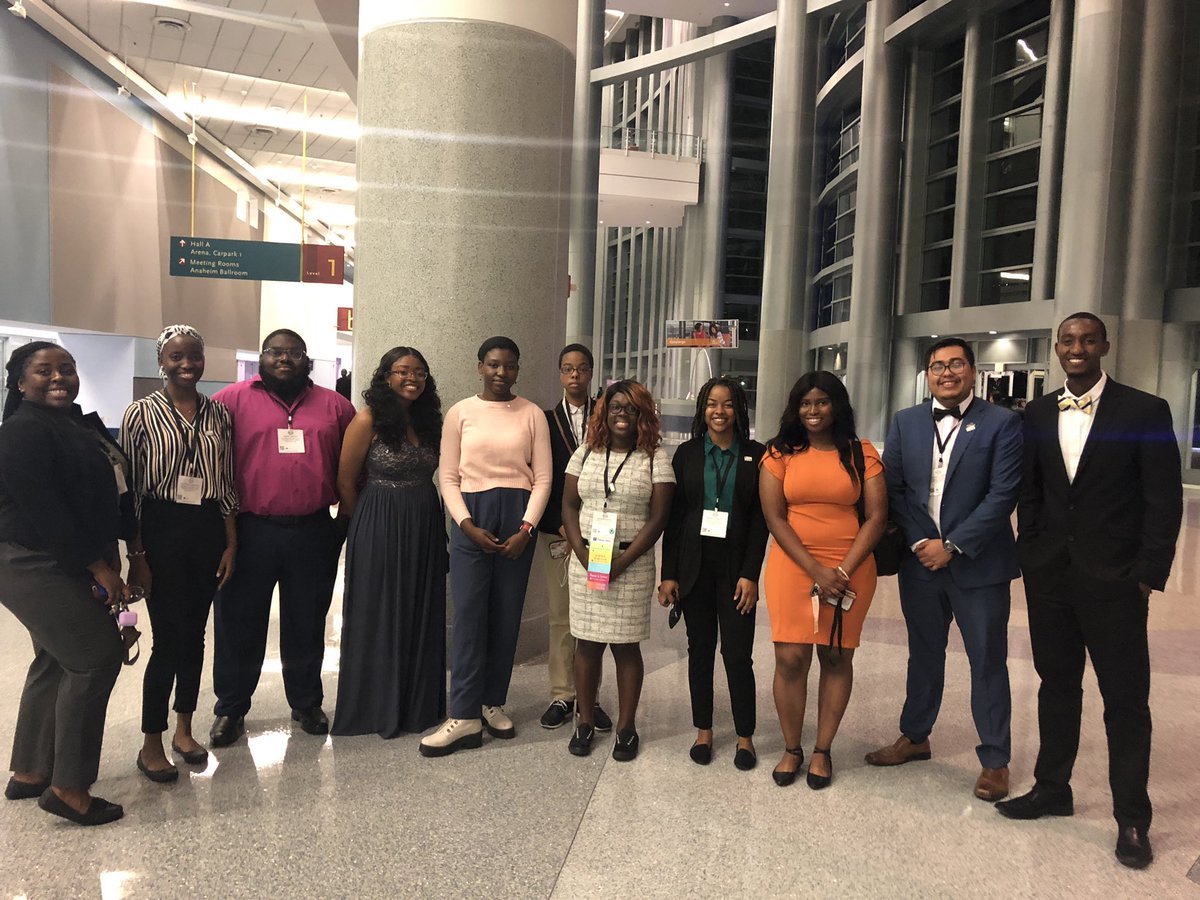 Tracy_D_Bell's tweet photo. They went...they saw...they explored...they learned...and made new friends @ABRCMS #ABRCMS2019. Now they carry back the resources and knowledge gained to help fellow students on the campus of @UMESNews #UMES @UMES_LSAMP @USM_LSAMP @UMESPres #HawkPride #ThinkBigDiversity https://t.co/P1tfd1S9eB