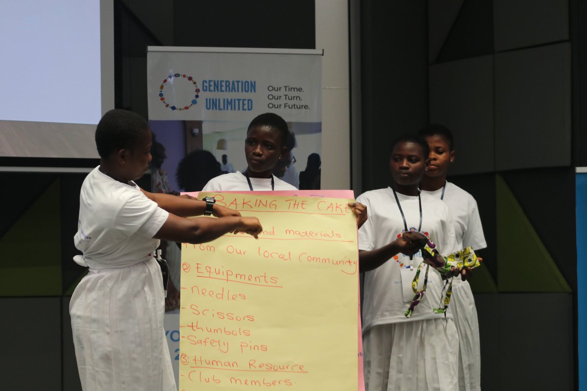 AshesiDesign's tweet photo. @UNICEFGhana @EcobankGhanaLtd @victoriaquaynor KiDeaf Girls Ambassadors is a hearing-impaired all girls team that is working to improve menstrual hygeine amongst deaf pupils in schools by creating awareness and teaching these girls how to make and use hand-made pads. https://t.co/j37xOPyGJN