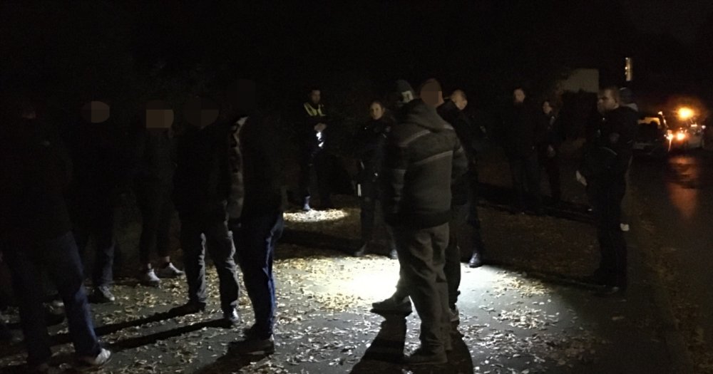Auch diesjährig kam es am #Heldengedenken selbstredend zu Gedenkaktionen. Trotz Polizeischikanen galt für uns eins: Heute gedenken wir der Toten unseres Volkes!

Einen ausführlichen Berichtüber das Gedenken im Dortmunder Westen findet ihr hier: logr.org/agdowest/2019/… #nonazisdo?