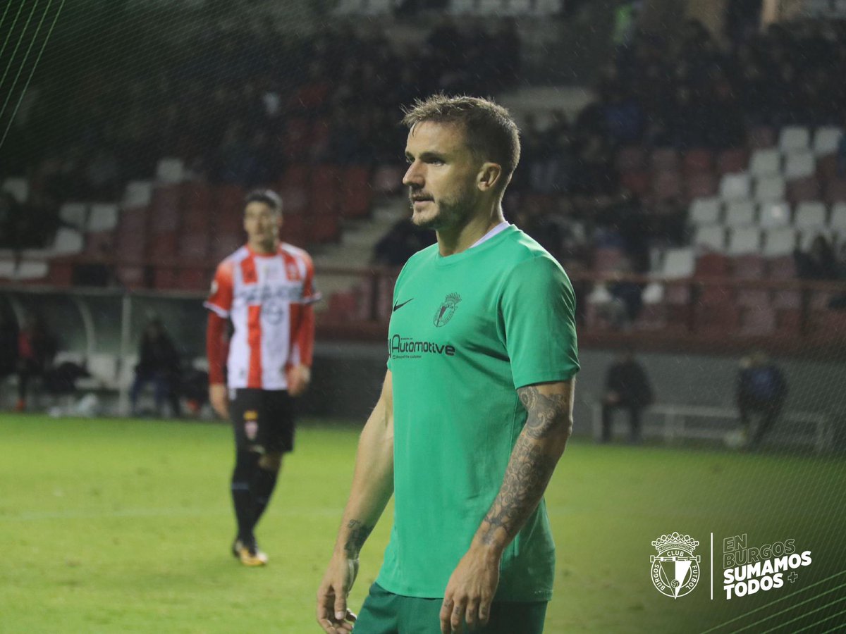Burgos_CF's tweet photo. #UDLvsBCF | El maleficio sigue vigente.
El Burgos cae en su visita a una Unión Deportiva Logroñés superior de principio a fin.
📝https://t.co/RpORj2yDIZ
#SumamosTodos ⚪️⚫️ https://t.co/8oDpkhErzW