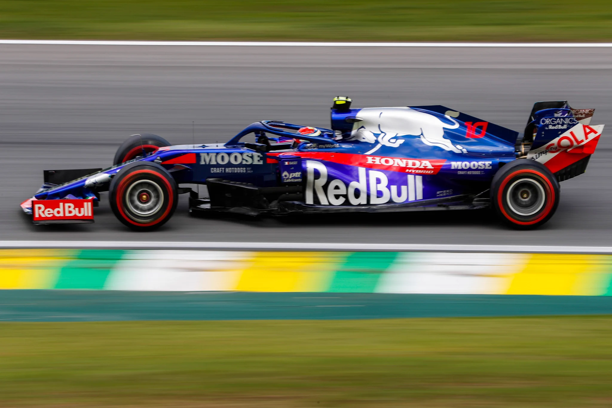 F1ブラジルGP、レッドブルホンダが今季3勝目を挙げる！！！
