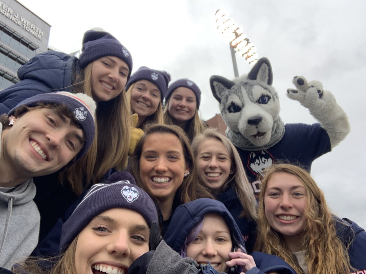 Olivia Sappington tweet media