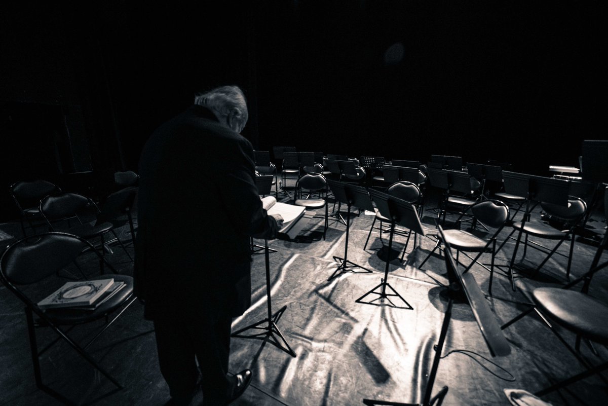 MiKanux's tweet photo. @VilledeCMz Les photos du concert sont à la suite !
https://t.co/nUj8x7QSWD https://t.co/WBFsBq07YQ
