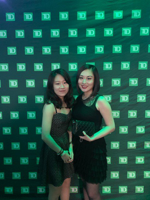 My first Diwali ever, thank you TD and OP Team for the fantastic experience! :D <a href="/sunransek/">Suneet Sekhon</a> @ShaaunaMaarson @mdhanda_TD <a href="/SusanCroninn/">Susan Cronin</a>