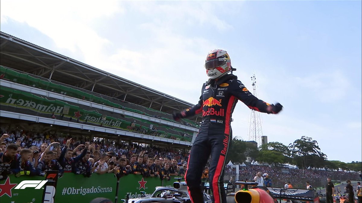 dburgersdijk's tweet photo. @ZiggoCompany @Max33Verstappen Jullie ook als partner en sponser van Max van harte gefeliciteerd #zigGOmax wat een waanzinnige race van hem en echt top om hem live te zien op jullie kanalen met het onnavolgbare verslag van onze @Olav_Mol #ProudMaxFan ๐ง๐ท๐๐พ๐๐ง๐ท๐๐พ๐ https://t.co/UNby10HsKV