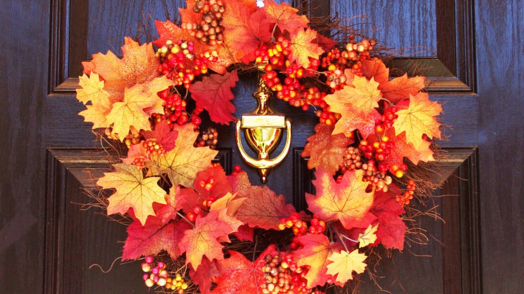 AmethystInvPtnr's tweet photo. 5 Creative Things to Do With Your Fall Leaves That Don't Involve Mulching - https://t.co/37nAJmfuZr https://t.co/pLgAwj93I0