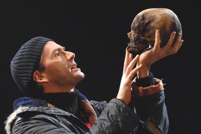 Prince Hamlet, HamletStinky boy. Bastard man. Existentialism who? Very sad. The original emo kid. Bad at words. Questionable relationship with Ophelia. Very obviously in love with Horatio. Theater kid. Tried to seduce Rosencrantz and Guildenstern.7/10, pleas hug him