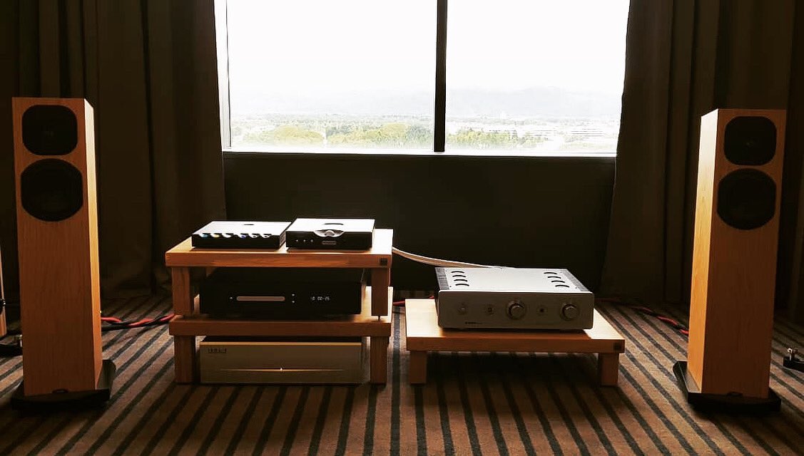 Hi Fi Racks Ltd (@hifiracksltd) on Twitter photo It's amazing to see our racks and stands all across the world! Here's Playroom Si's set-ups at the Hi-Fi Ljubljana Show, Slovenia, ft. <a href="/sugdenaudio/">SUGDEN AUDIO</a>, <a href="/ChordAudio/">Chord Electronics</a>, <a href="/neatacoustics/">Neat Acoustics</a>, <a href="/chordcables/">Chord Company</a> & #Primare - hosted on 1-tier & 2-tier #PodiumReference racks for ultimate audio clarity. It's amazing to see our racks and stands all across the world! Here's Playroom Si's set-ups at the Hi-Fi Ljubljana Show, Slovenia, ft. <a href="/sugdenaudio/">SUGDEN AUDIO</a>, <a href="/ChordAudio/">Chord Electronics</a>, <a href="/neatacoustics/">Neat Acoustics</a>, <a href="/chordcables/">Chord Company</a> & #Primare - hosted on 1-tier & 2-tier #PodiumReference racks for ultimate audio clarity.