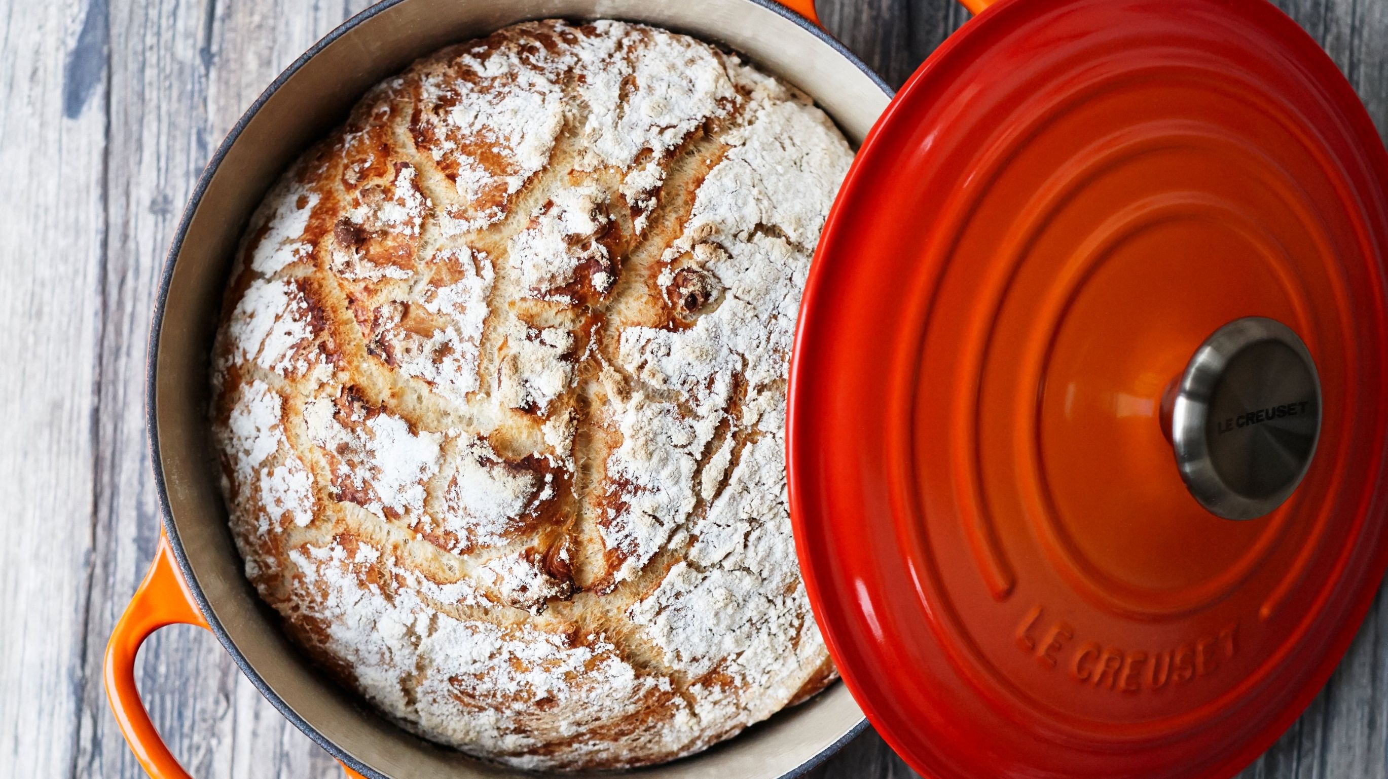 Creuset on Twitter: "Our 5-ingredient bread recipe is the perfect way to celebrate #NationalBreadDay. It's easy make, and even easier to enjoy! Simple Dutch Oven Bread: https://t.co/8BJIwODam8. #LeCreuset Round Dutch