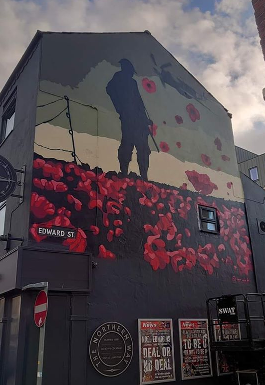 prestoncouncil's tweet image. Have you seen the new mural on the side of the Northern Way pub on Friargate?
Denis Godfrey took this when it was unveiled last week, it's a very moving image. #LestWeForget
#PrestonSundayStunner