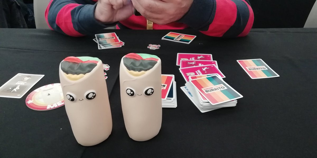 elviernestocaju's tweet photo. Hoy he sacado un hueco para ir a las #GAMEONMadrid2019. Hemos probado el Coimbra (muy complicado), Burrito (muy divertido y el Sapace Gate Odissey (nos ha flipado)
Fantástico ambiente y muy buena organización. Felicidades a @J_Ludoergosum por la dedicación https://t.co/AxuT4lJuOM