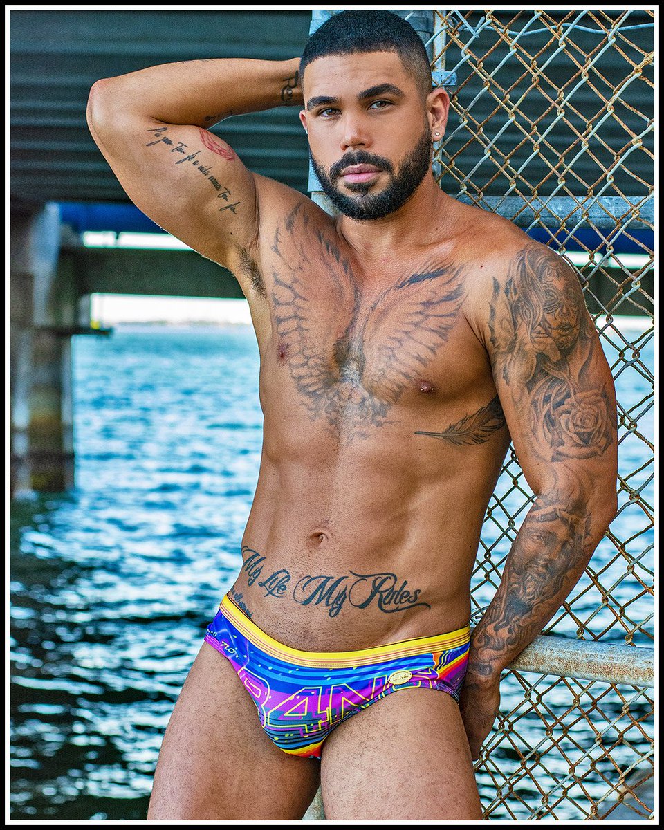 bangclothesco's tweet image. Enjoy the view of #BANGBOY in POOL POSITION Swim Brief
Photo: @PhotogLesCordov