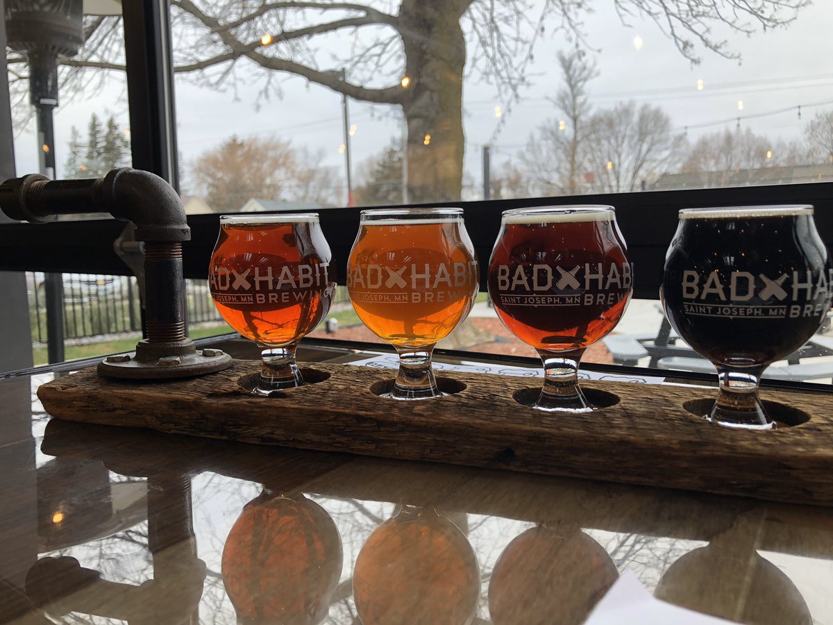 AltTravelBlog's tweet image. Stop #2 in historic St Joseph MN at @badhabitbeer 

#beeroclock #alttravel #consultinglife