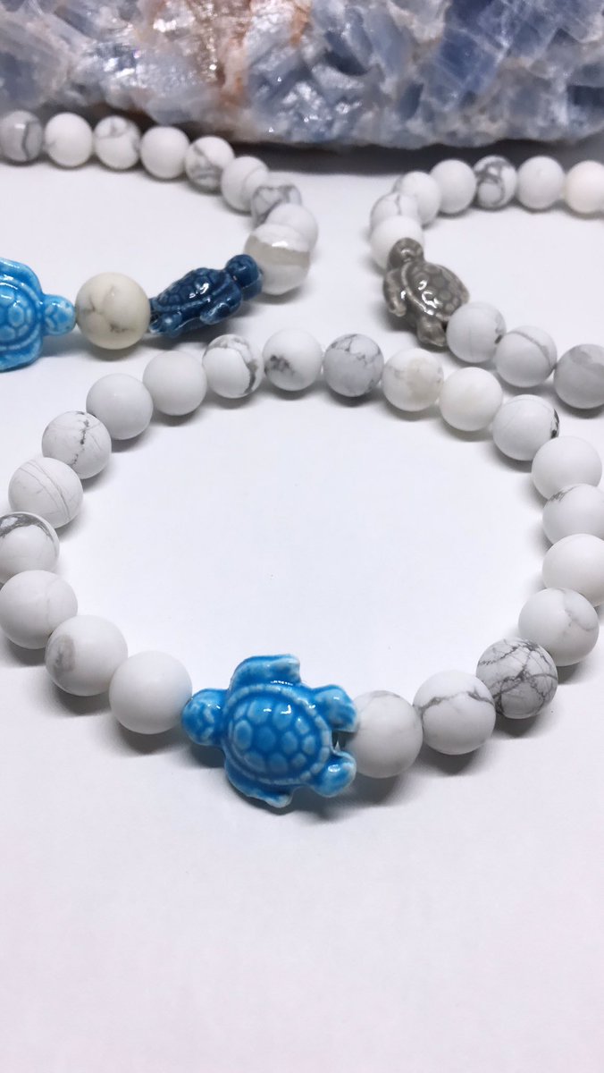 AmplCreations's tweet photo. Gift ideas from my Jewelry collection @amplcreations 

Available at the Mind Body Spirit Healing Room

#padlocknecklace #jewlery #amplcreations #gold #fun #pretty #cute https://t.co/aUwdNFjQb5