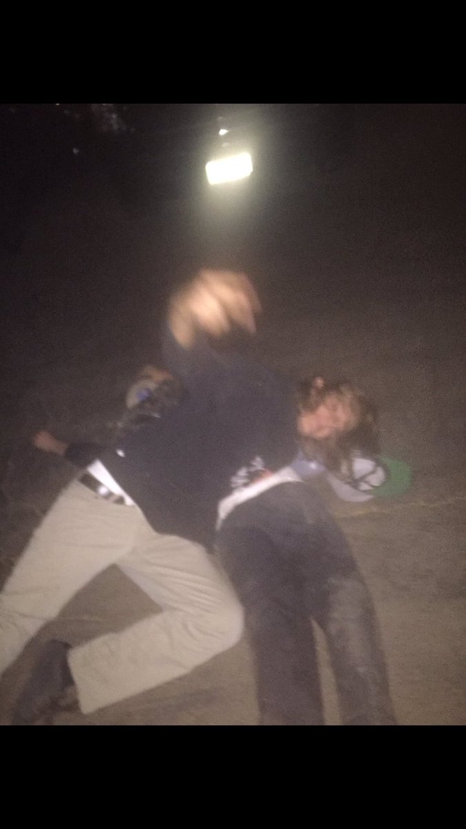 buttchugg420's tweet photo. People say i got a drinking problem https://t.co/LmC9GaIZ5W
