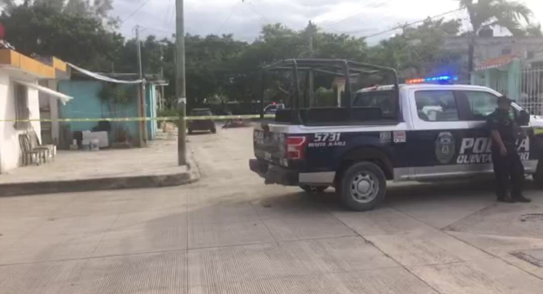 #AlMinuto 🚨⏰
Ejecutan a una persona del sexo masculino abordó de su moto Italika 125 color rojo en la región 99. Cerca del panteón Los Olivos.