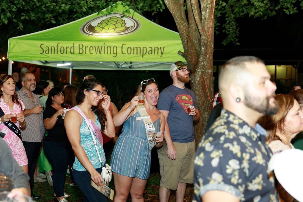 ISaidYesFL's tweet photo. Cheers to Sunday Funday & wedding planning! Join us for I DOs & BREWs on Feb 4th @ParadiseCoveLBV - get tickets here: https://t.co/Org6UaRXz8
.
.
.
Sept 19โ #IDAB sponsors: @centralflzoo @djyent45 @ourdjrocks @photolocity @sanfordbrewing
#idosandbrews #perfectweddingguide https://t.co/3brjTDIVvQ