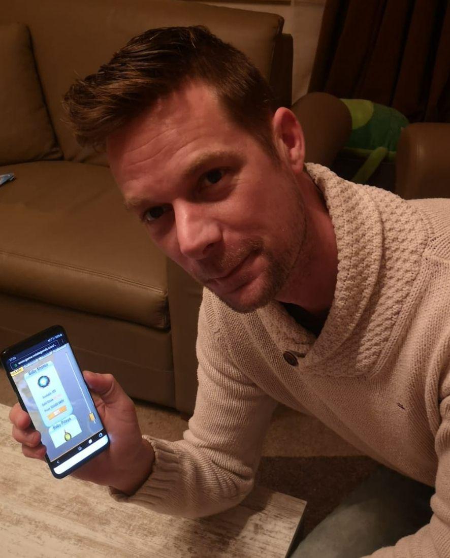 NoleWater's tweet photo. @cryptomichael82 Has his baby pitaya ready to grow. What will be your choice? 🌱#cryptogame $amsk https://t.co/QegHFUUxkN https://t.co/xG8S4b8QB7