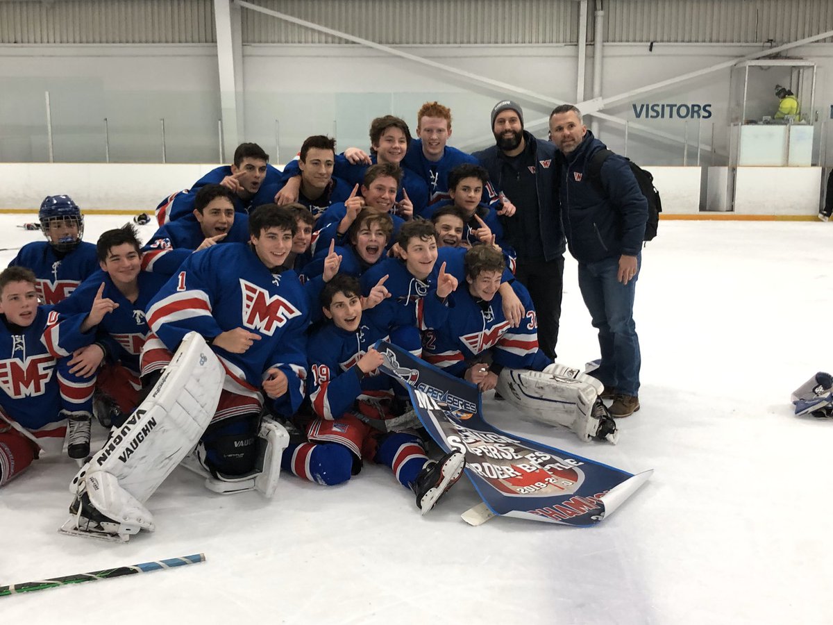 MidFairfield05s's tweet image. Champions! Thanks @SuperSeriesAAA for running a great event! @MFYHAHockey #borderbattle #rollmf