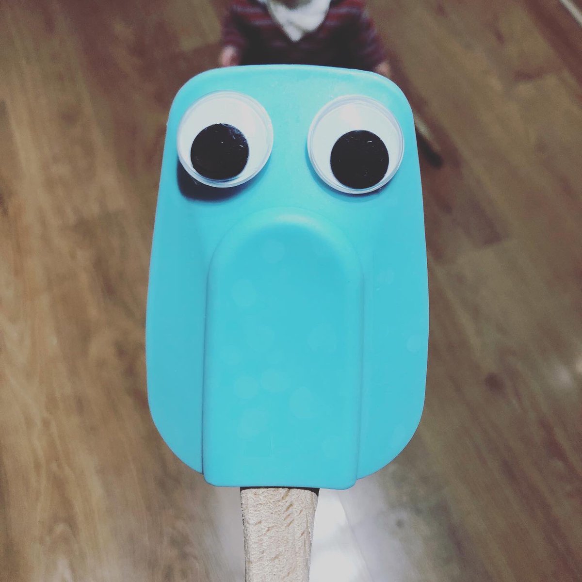 RuthAmos's tweet image. Day 17 of #makevember and I’ve been putting googley eyes on random objects. Everything gets so much better with googley eyes 👀