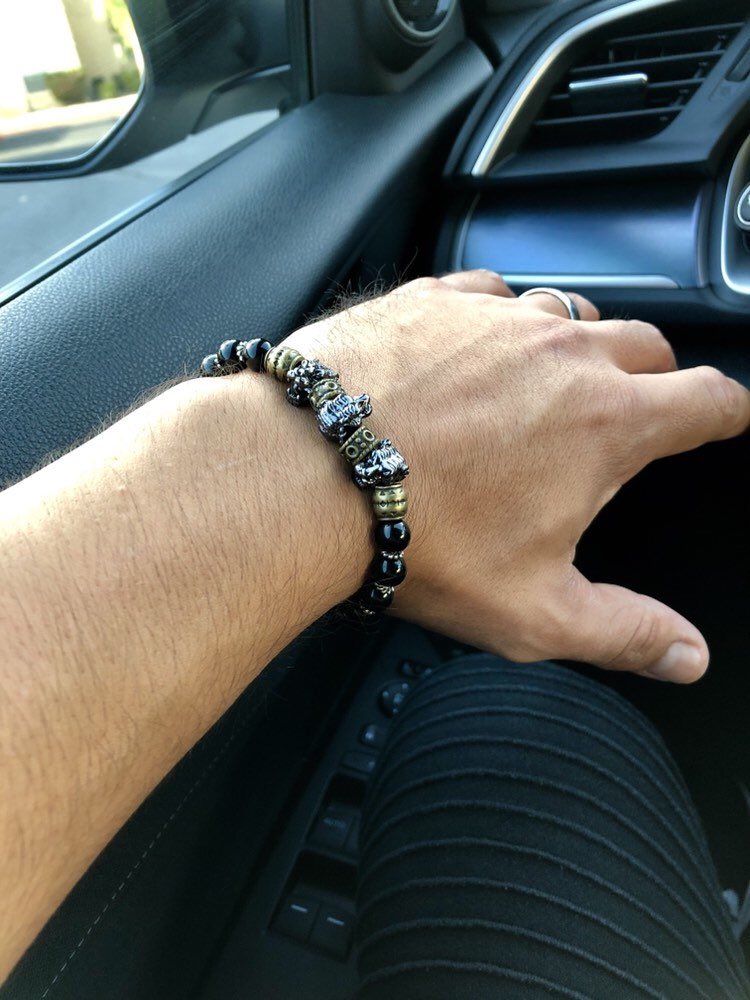 BraceletsZeus's tweet photo. Excited to share this item from my #etsy shop: Bracelet Black Onyx Crystal, Men's Bracelet Style, Bracelet for him, gift for him https://t.co/vBgMKz8XZn https://t.co/LZuQVz2LxW