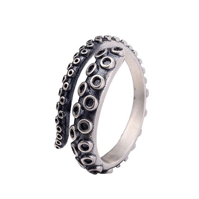 Cimarronemx's tweet photo. Anillo Tentáculo 🐙 
Plata 925 $350
Acero inoxidable $ 280
Ajustable
.
.
.
#anillos #accesorios #plata925 #menstyle #accesoriosparahombres #fashionmen https://t.co/sCiqnmISPl