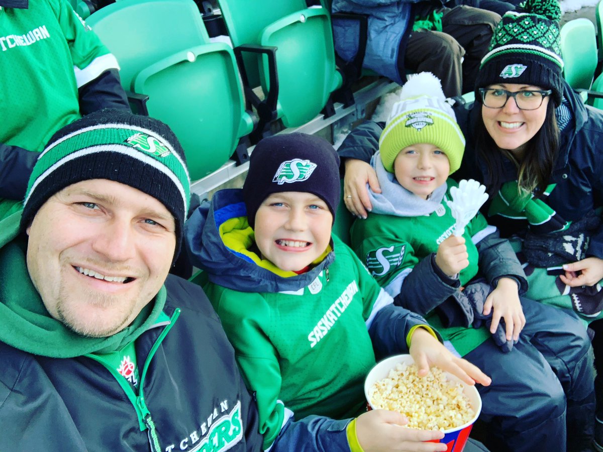CoreyGorrill's tweet photo. Let’s Go Riders #riderslive https://t.co/XWULZif5bC