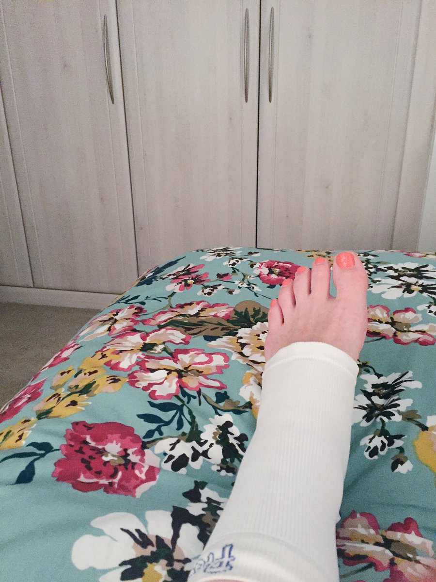 meleriwyn's tweet photo. Play ladies rugby they said... it’ll be fun they said.. ‘it’s not as bad as the men’s is it?!’..🤦🏼‍♀️ bad ankle &amp; concussion within 35 mins.. good going Mel 😤 https://t.co/Yk7bXXoIj0