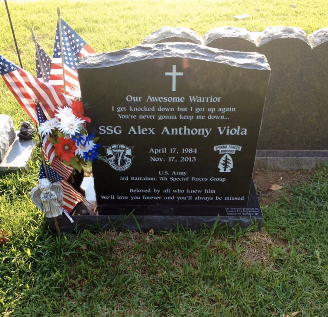 op_hawkeye's tweet photo. 11.17.2013 ~ SSG Alex Viola ๐บ๐ธ
#OpHawkeyeRemembers #AlexViola #19thSFG #7thSFG #BronzeStar #PurpleHeart #DeOppressoLiber
๐ https://t.co/6iAJzmvEUf
๐ https://t.co/EG2cwnmB8c
๐ https://t.co/NqQ61siVwg
๐ https://t.co/DokmBTn5aF
๐ฅ https://t.co/VaTTrW8bU5 https://t.co/gtQaaapHlX