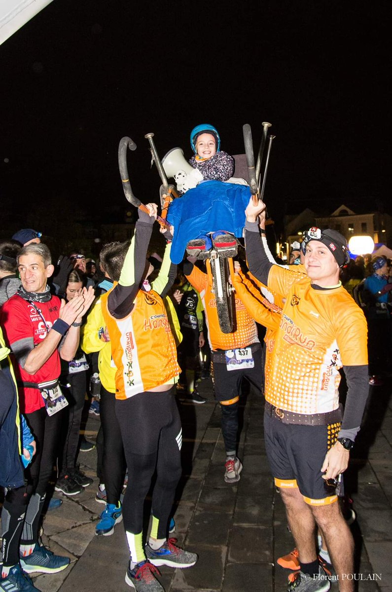 handi_run's tweet image. #EnBasketsContreLeDiabete avec Maelle au pilotage et une @joelette_sport prêtée à @novonordisk organisateur de la journée mondiale.Un beau 10k @VilledeChartres pour une belle cause #tousconcernéstousmobilisés #toutseulonvaplusvite #ensembleonvaplusloin #pourlesouriredenospilotes