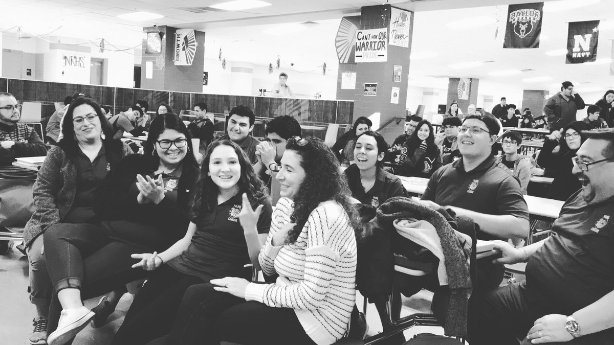 mchichoirprogr1's tweet photo. Congratulations to McHi Choir members Isaac Zamorano, Tyler Warwas, Evie Shirah, Regina Perez, and Heather Gager for advancing to the final round of Texas All-State Choir auditions!  #tmea100 #itstartswiththearts #mcallenisd #mchipride #mchichoirprogram @mchi_pride @mchi_yearbook https://t.co/r9kLgxRqQ9