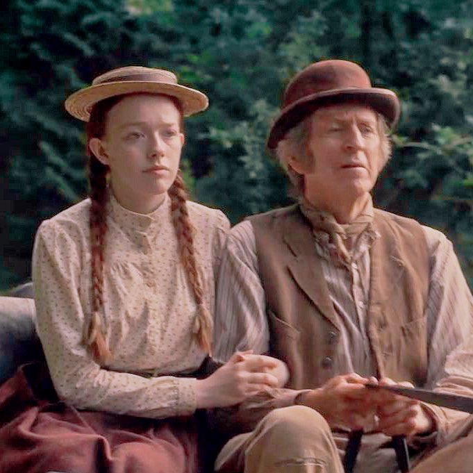 this storyline is destroying me,, i just want to see them together and happy again   #annewithane