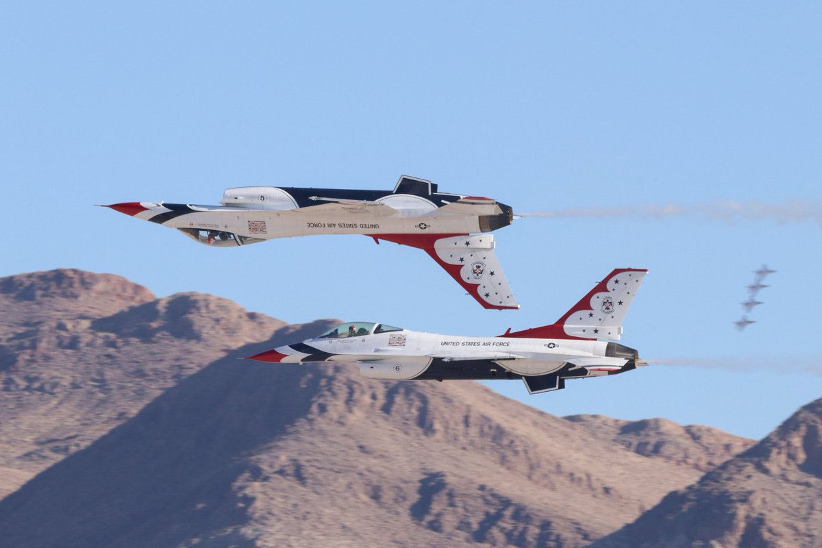 Austin Reas tweet media