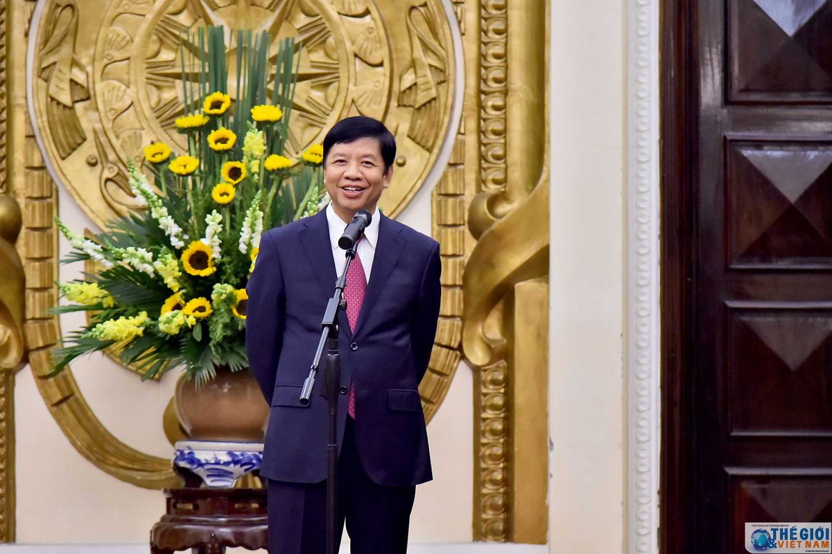 MOFAVietNam's tweet photo. #MoFAVietNam has the honor to pay tribute to Ambassador #NguyenQuocCuong, Deputy Foreign Minister, for his time and service representing #VietNam.
You will be missed. Thank you so much for the contribution you’ve made to the external affairs of our country. https://t.co/IytMRVzXhy