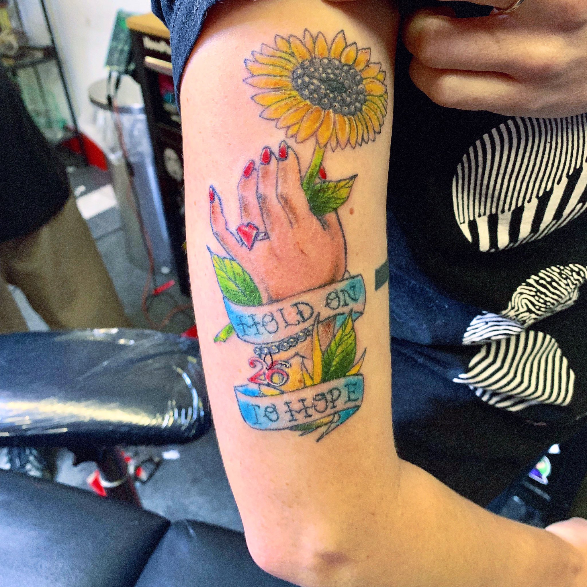 Alexis Wilson on X: Finally got my Paramore tattoo colored in! I was 26  when I got it and that was the most difficult year for me mentally. If you  struggle with