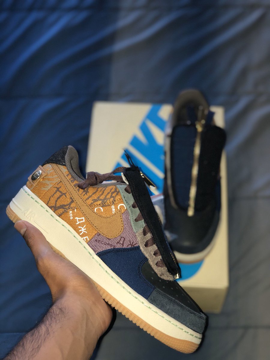 602sneaks's tweet photo. π£SOLDπ£
Cactus Jack Air Force 1
Size 7
S/o @botkingsio @thegoodchefs
.
.
.
.
.
#supremeboxlogo #supremeforsale #supremela #supreme4sale #supremeresell #hypebeast #hype #supremenewyork #supremetrade #supremeny #yeezy #supremestore #hypebeast #supremetee #palace #offwhite #adidas https://t.co/h3WGNC6xac