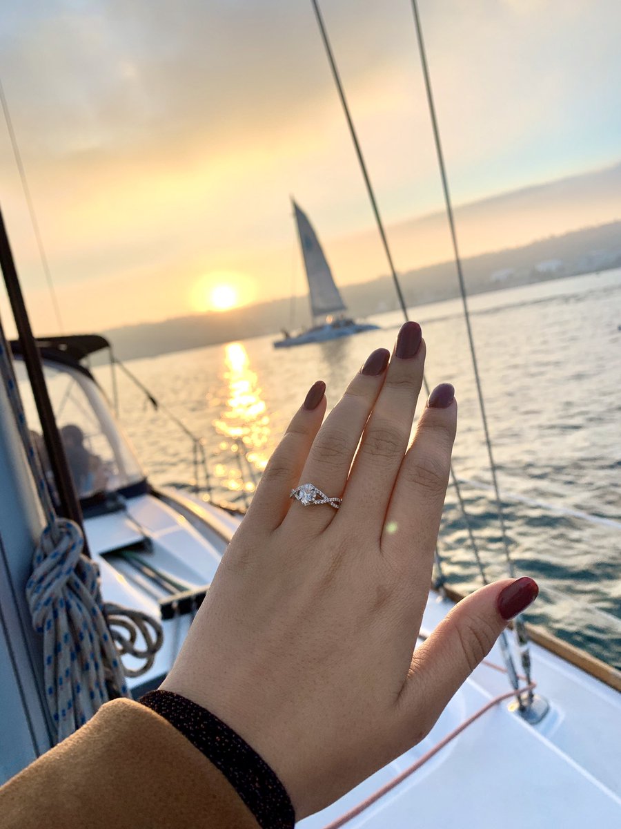 cora_madison_'s tweet photo. 11.16.19 I SAID YES to the love of my life💍💕 https://t.co/F7wWvGgSEB