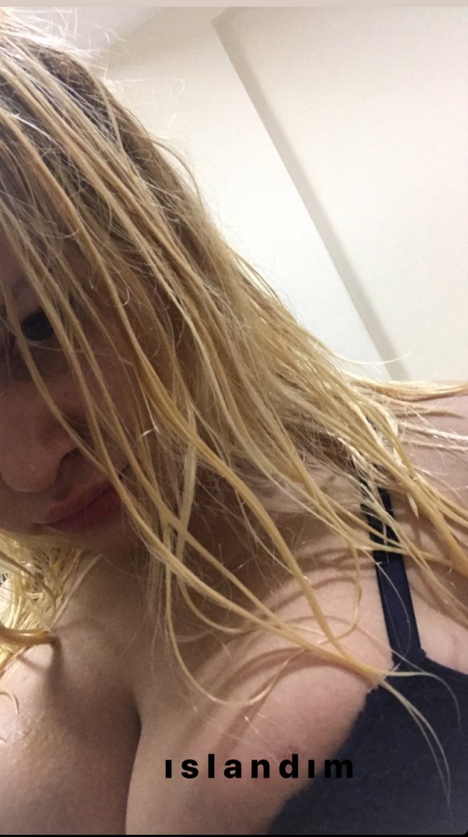 #Sıcak #Duş alip uyumaya bayiliyorum yaa su vizeler bi bitse de kurtulsam yaaa