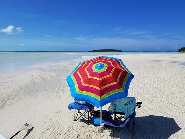 .I'm not leaving...... 😮😮.@canuckpalms #stayhere http://www.canuckpalms.com .....#exuma #caribbean #wander #bahamas #beach #globetrotter #bestbeach #fishing #boat #exumadream #relax #travel #travelphotography #travelblogger #travelling #exumapigs #vacation #honeymoon …
