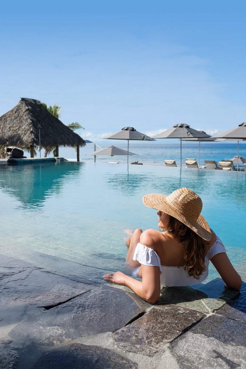 ResortsFiji's tweet photo. Indulge in the moment of absolute perfection! Stunning views that you'll never get enough of it awaits you at Matamanoa Island Resort 
#mamanucaislands #fiji #matamanoa #holiday https://t.co/J4gqEMrZsQ
