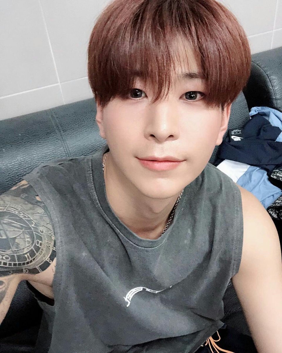 squad_vampz's tweet photo. — Selca
#VampzLoveStvan https://t.co/GersxUo9uv