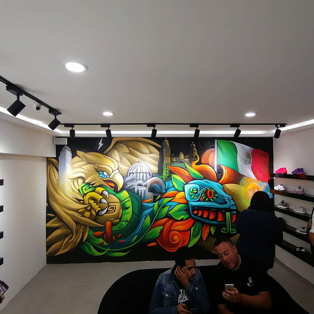 hidroc's tweet photo. Pieza realizada para la reapertura de la tienda @alivecentro
.
.
#Hidrock #hidroc #hidrocone #hidro #streetwear #streetart #arte #streetstyle #streetart #streetphotography #ilustracion #ilustraciones #adobe #wacom #stretart #streetart #f2f #love #alive #nike #snikers https://t.co/3WpXt0y3gD