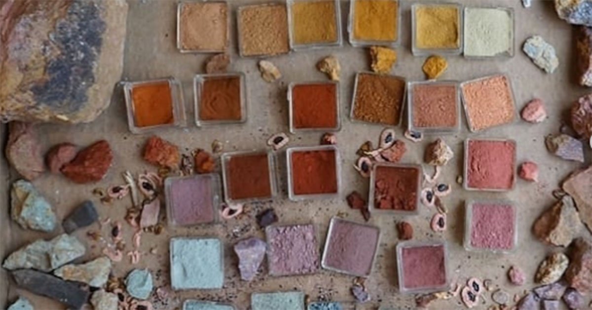 Heidi Gustafson has assembled the world’s biggest collection of ochre pigments, foraged from all over the world. smithjournal.com.au/blogs/arts/387…