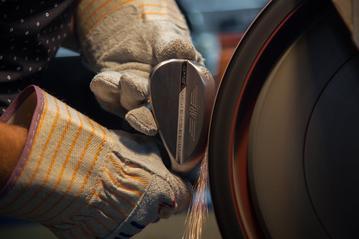 EMichaelGW's tweet photo. New @Titleist Vokey SM8 wedges to be unveiled to tour staff tomorrow at the RSM Classic. Should be a busy few days for Bob Vokey and @Vokeywedgerep. https://t.co/PwS3uerODn
