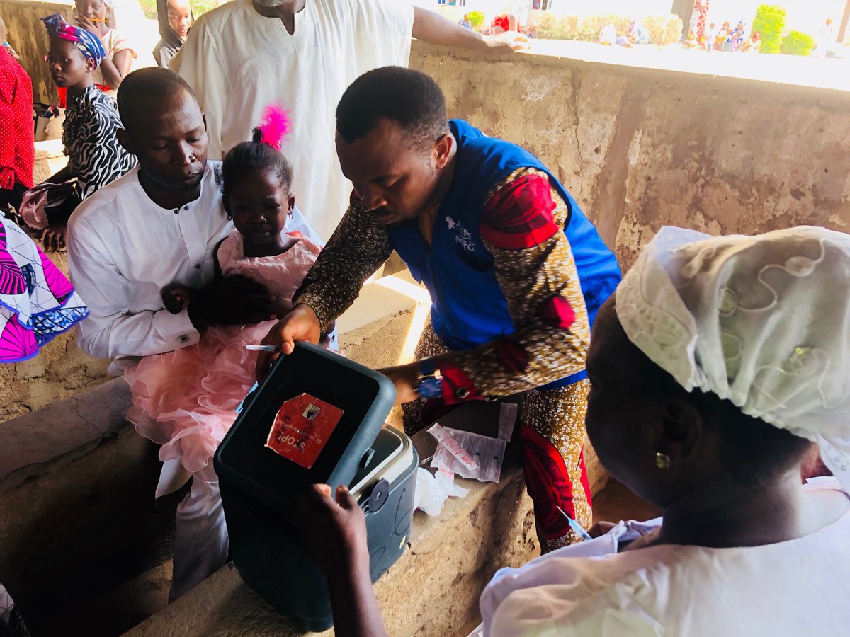 immunitygivers's tweet photo. There’s ongoing Integrated Measles and MenA campaign in 18 Northern Nigeria states. Yellow fever campaign will follow soon in some states while measles 2nd dose introduction is ongoing in 17 Southern states. These vaccines necessitate increased cold chain logistics. Are we ready? https://t.co/GN6ZtpIHEW